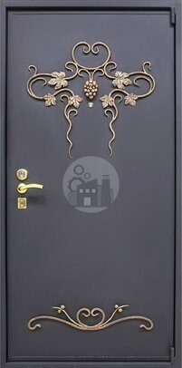 дверь с терморазрывом, снаружи украшена ковкой, внутри мдф-ДВ-1407